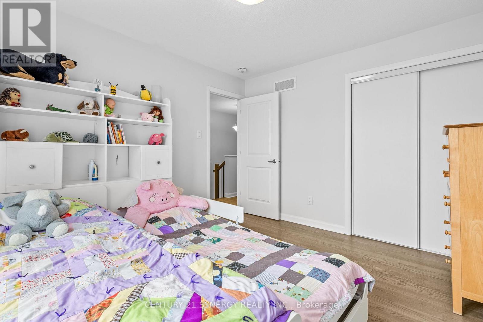 112 ATTWELL PRIVATE - Image 21