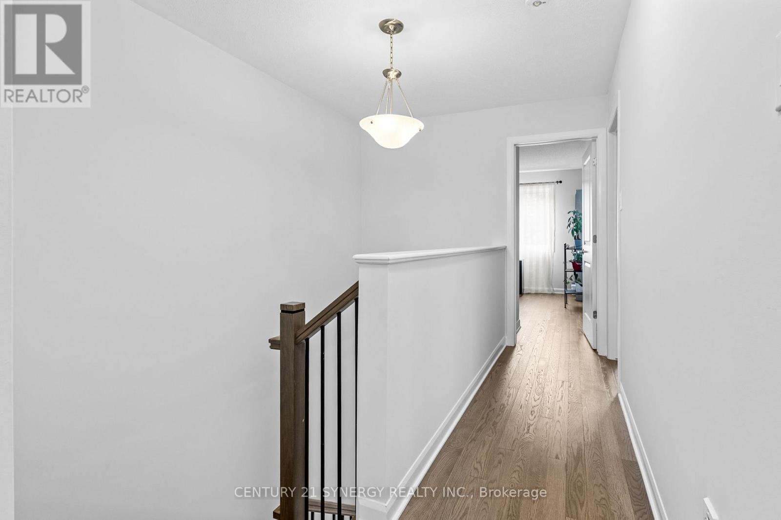112 ATTWELL PRIVATE - Image 19