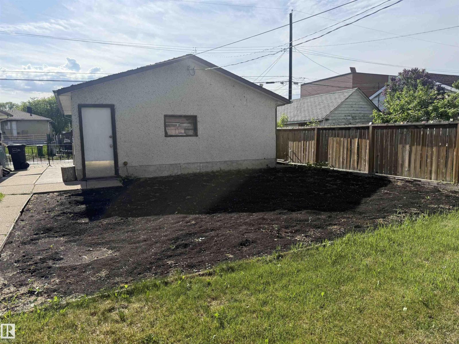 12134 96 ST NW, Alberta Avenue, Edmonton photo 5