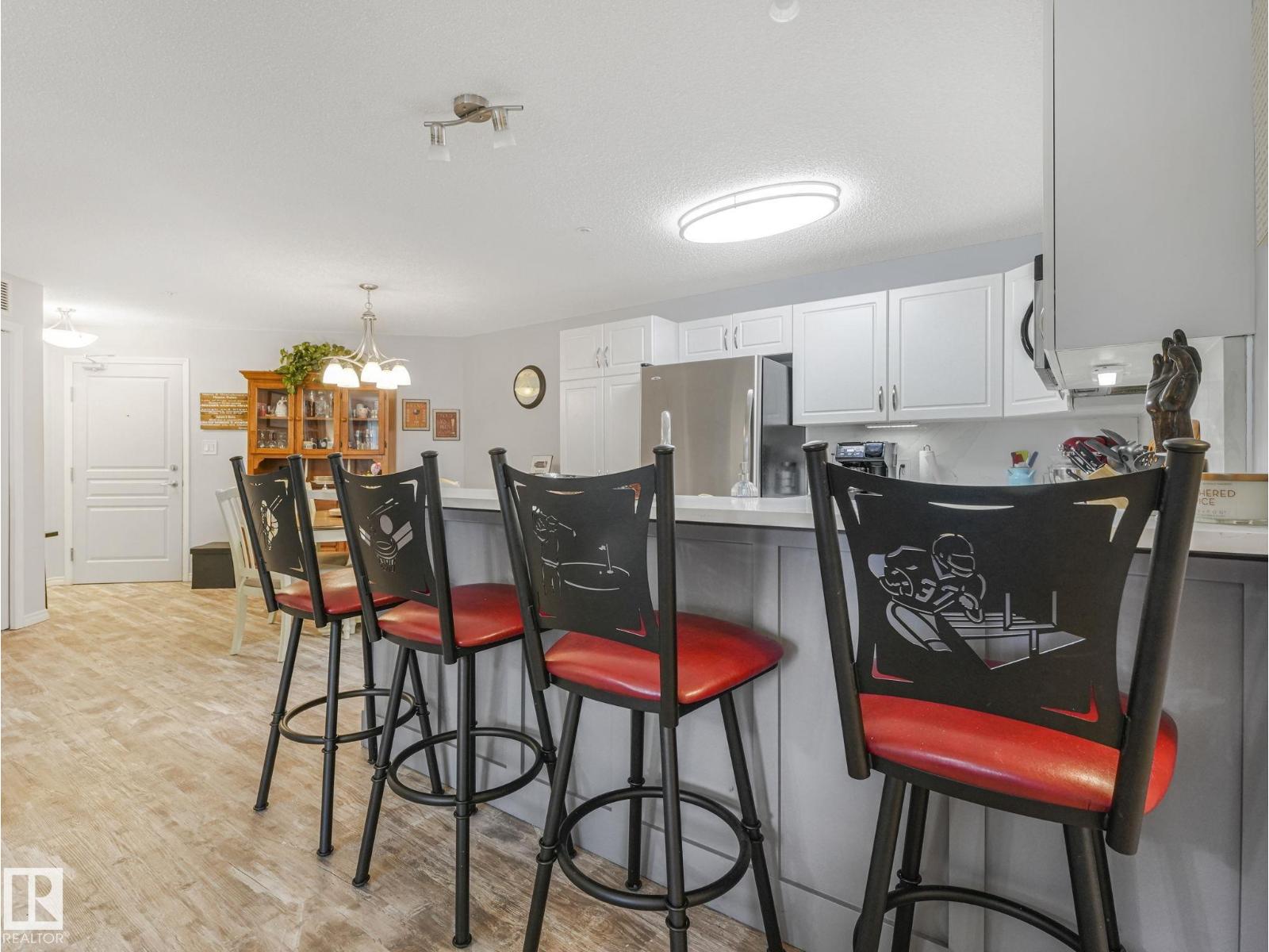 #208 16035 132 ST NW - Image 10