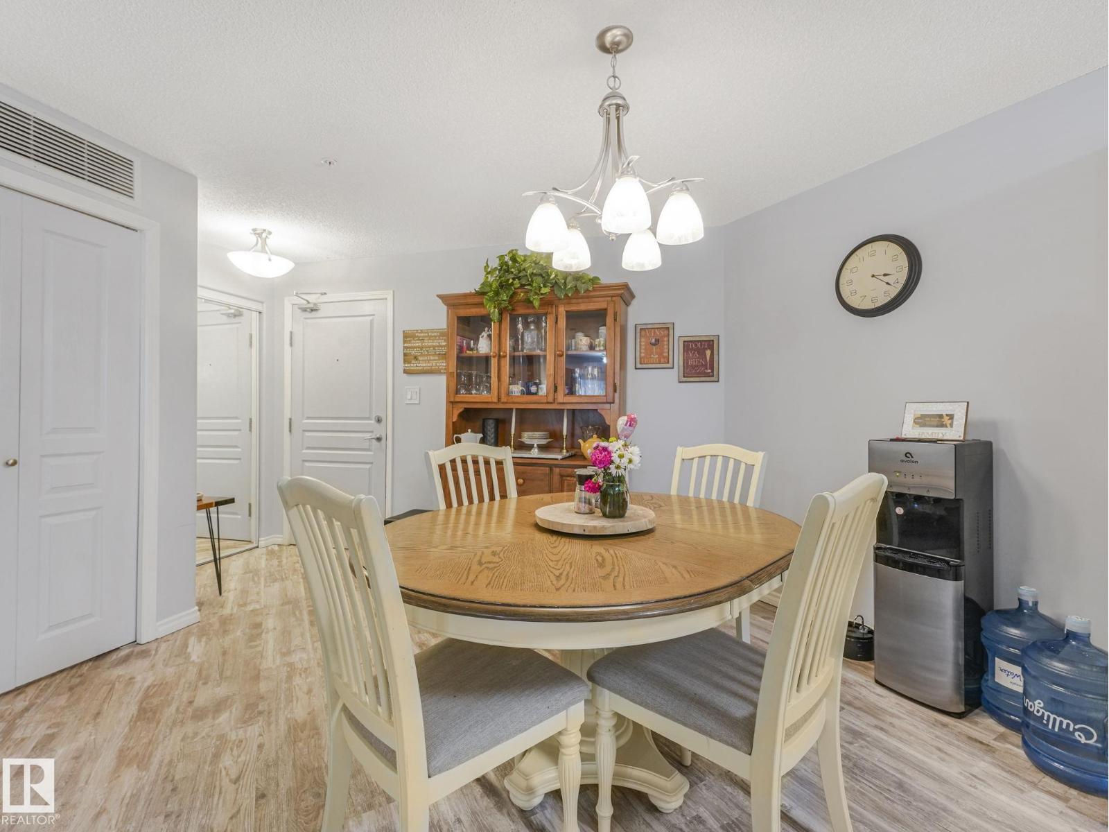 #208 16035 132 ST NW - Image 16