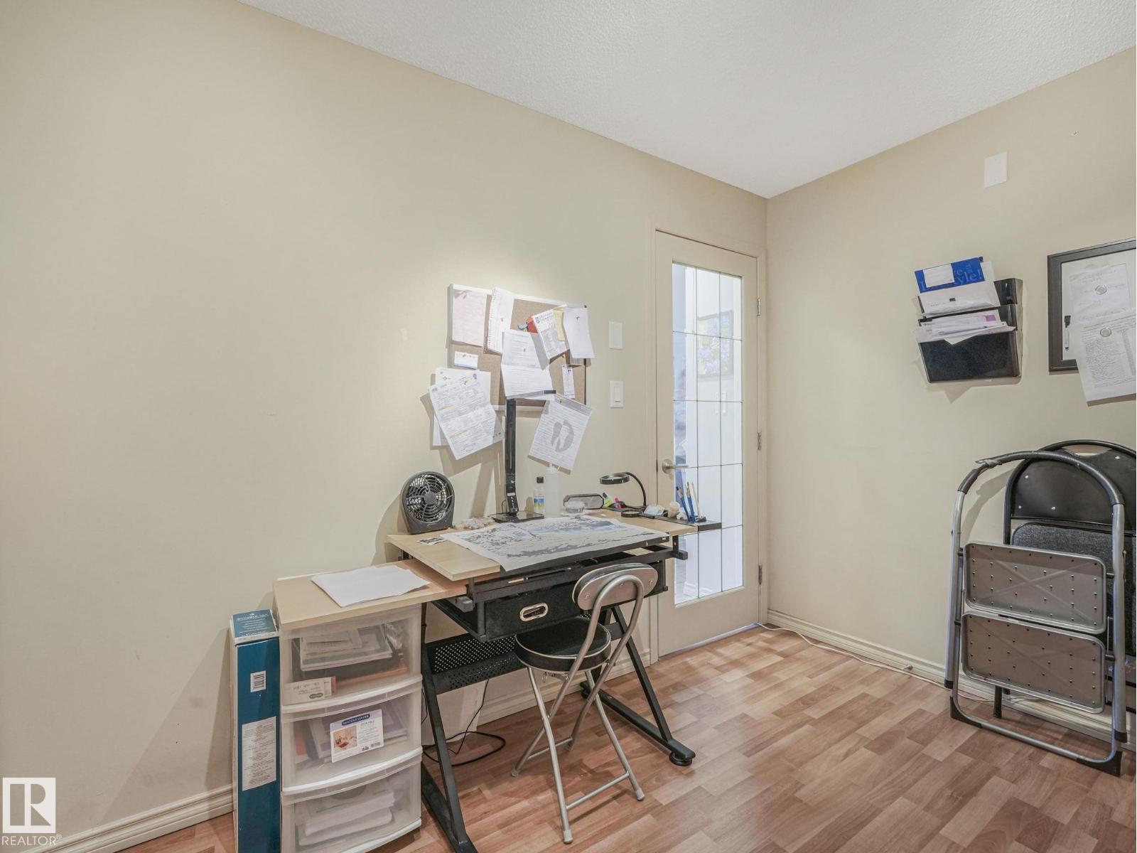#208 16035 132 ST NW - 27