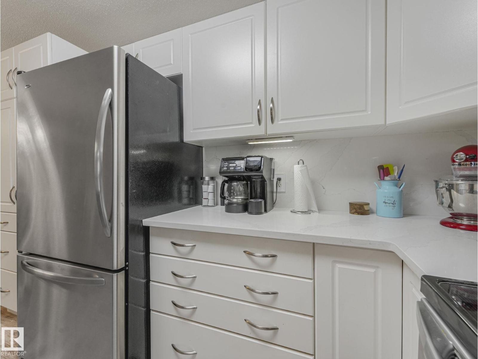 #208 16035 132 ST NW - Image 8