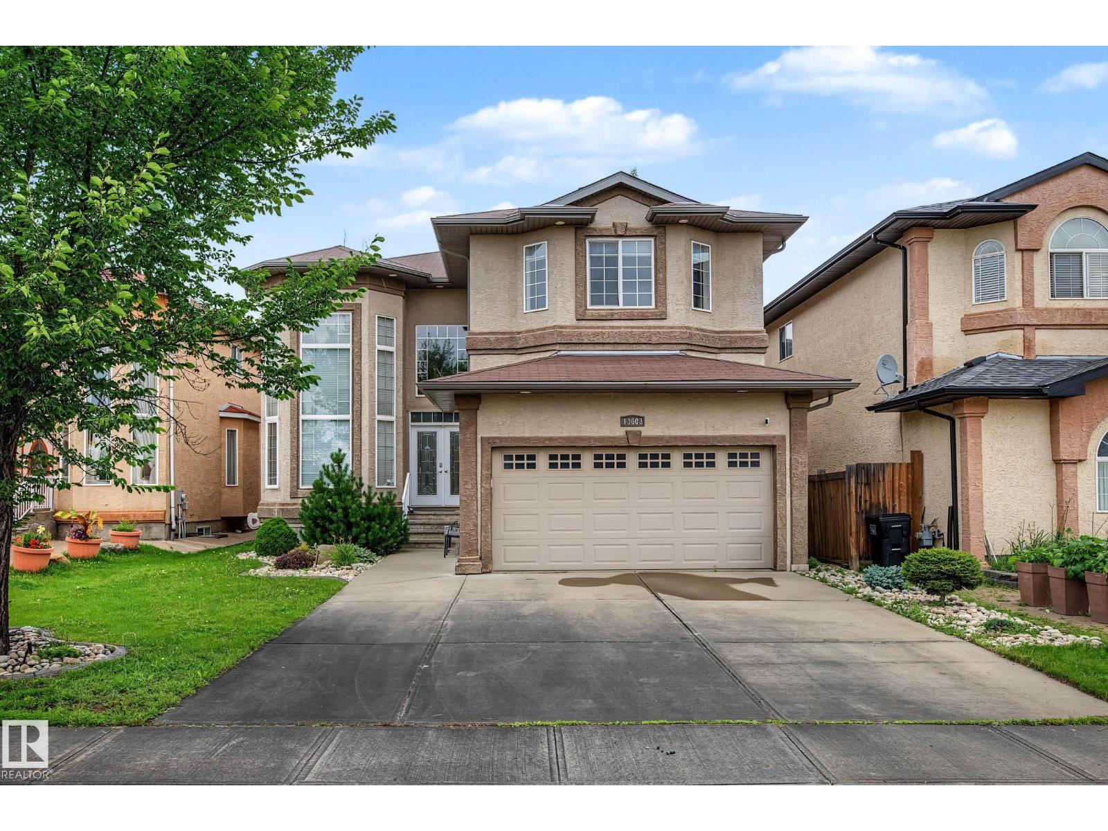 13608 160 AV NW, Carlton, Edmonton photo 2
