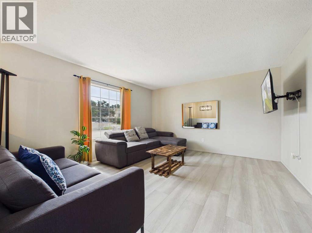 4412 47 Avenue - Photo 9