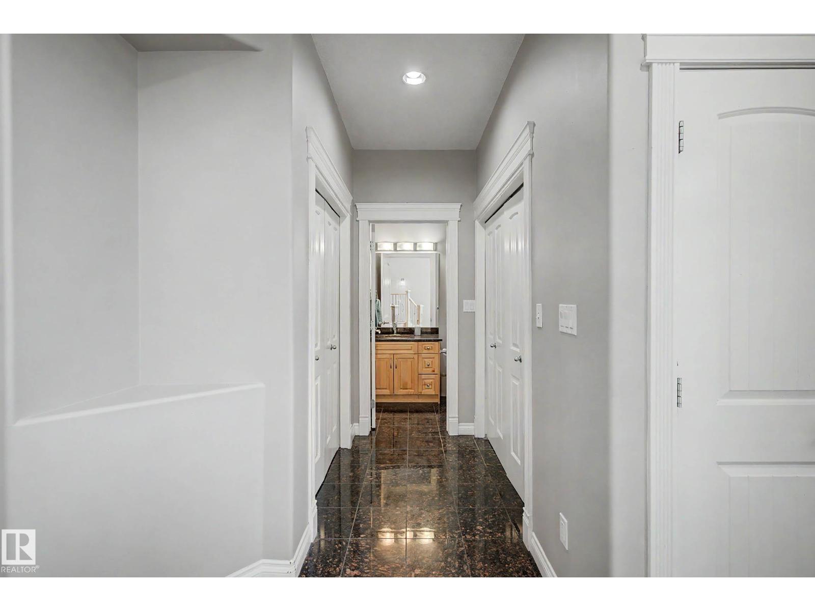 13608 160 AV NW - Image 25