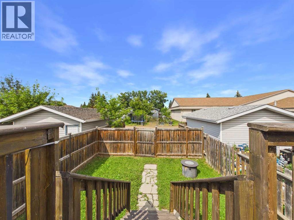 4412 47 Avenue - Photo 31