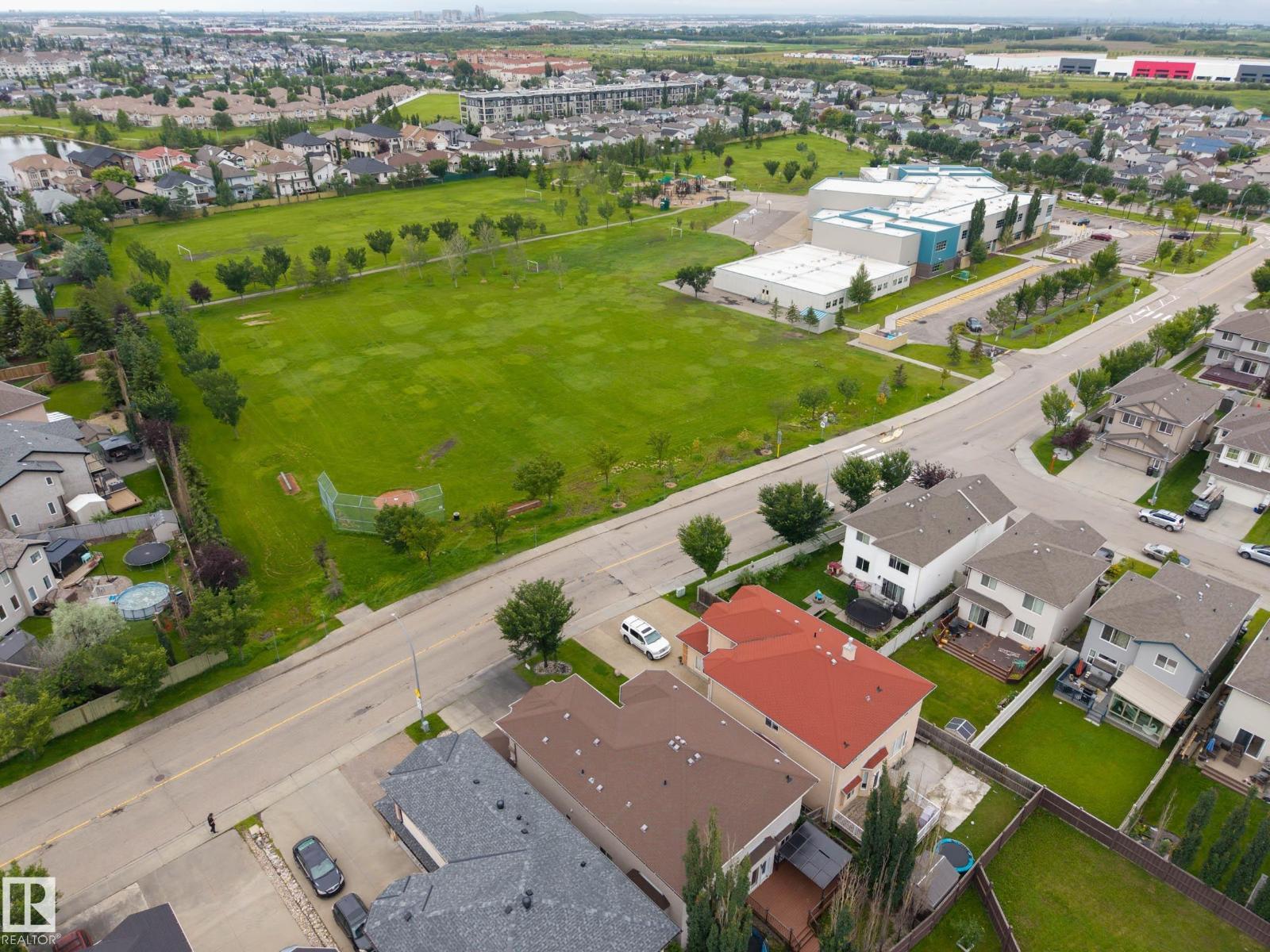 13608 160 AV NW - Image 68
