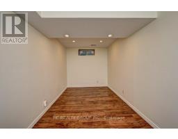 271 Resurrection Drive, Kitchener, ON N2N3H4 Photo 34
