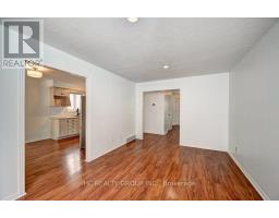 271 Resurrection Drive, Kitchener, ON N2N3H4 Photo 17