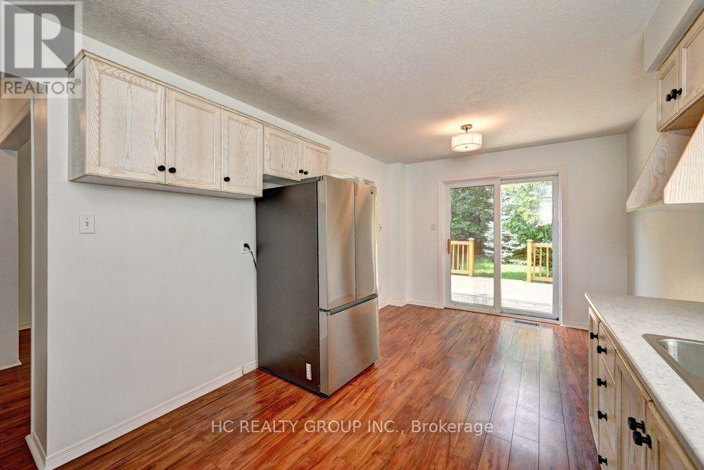 271 RESURRECTION DRIVE - Image 18