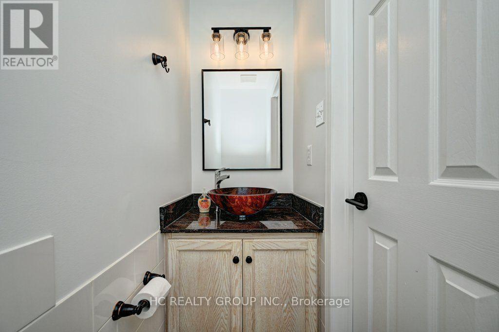 271 RESURRECTION DRIVE - 22