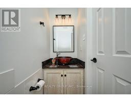 271 Resurrection Drive, Kitchener, ON N2N3H4 Photo 22