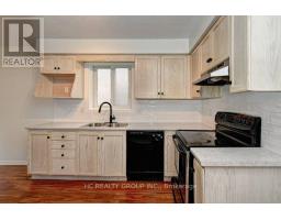 271 Resurrection Drive, Kitchener, ON N2N3H4 Photo 15