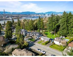 8784 Brooke Road, Delta, BC V4C4G4 Photo 35