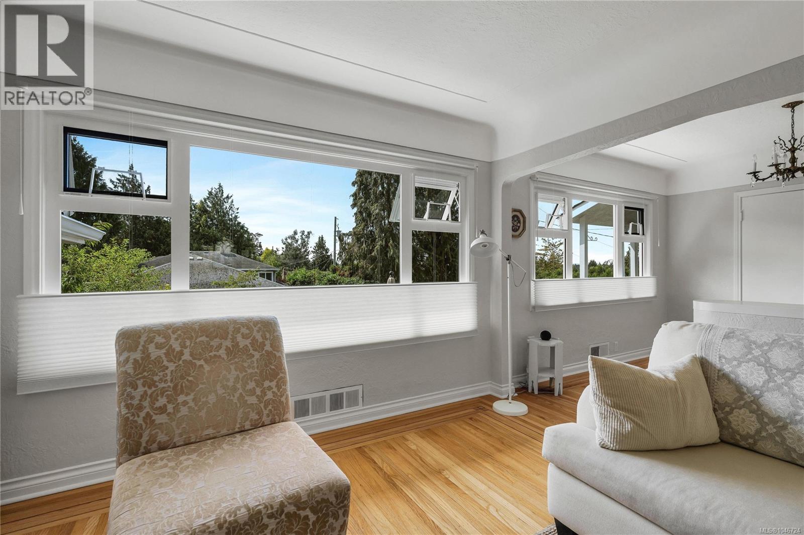 1797 Mcrae Ave - Image 13