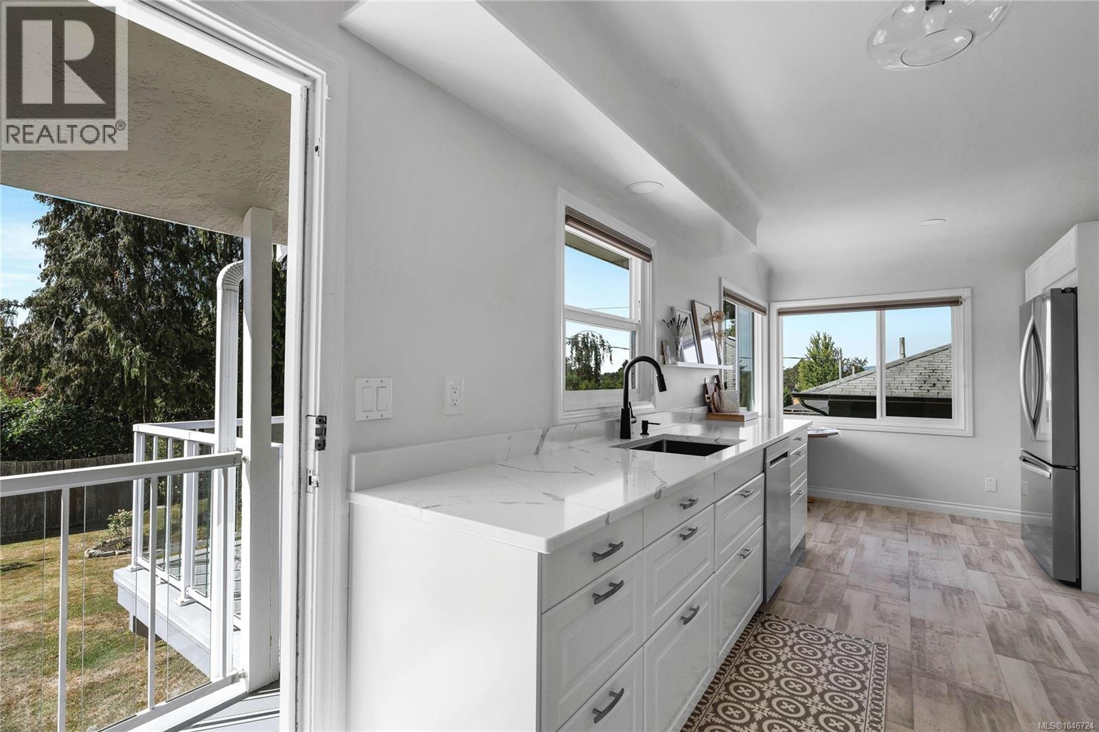 1797 Mcrae Ave - Image 19
