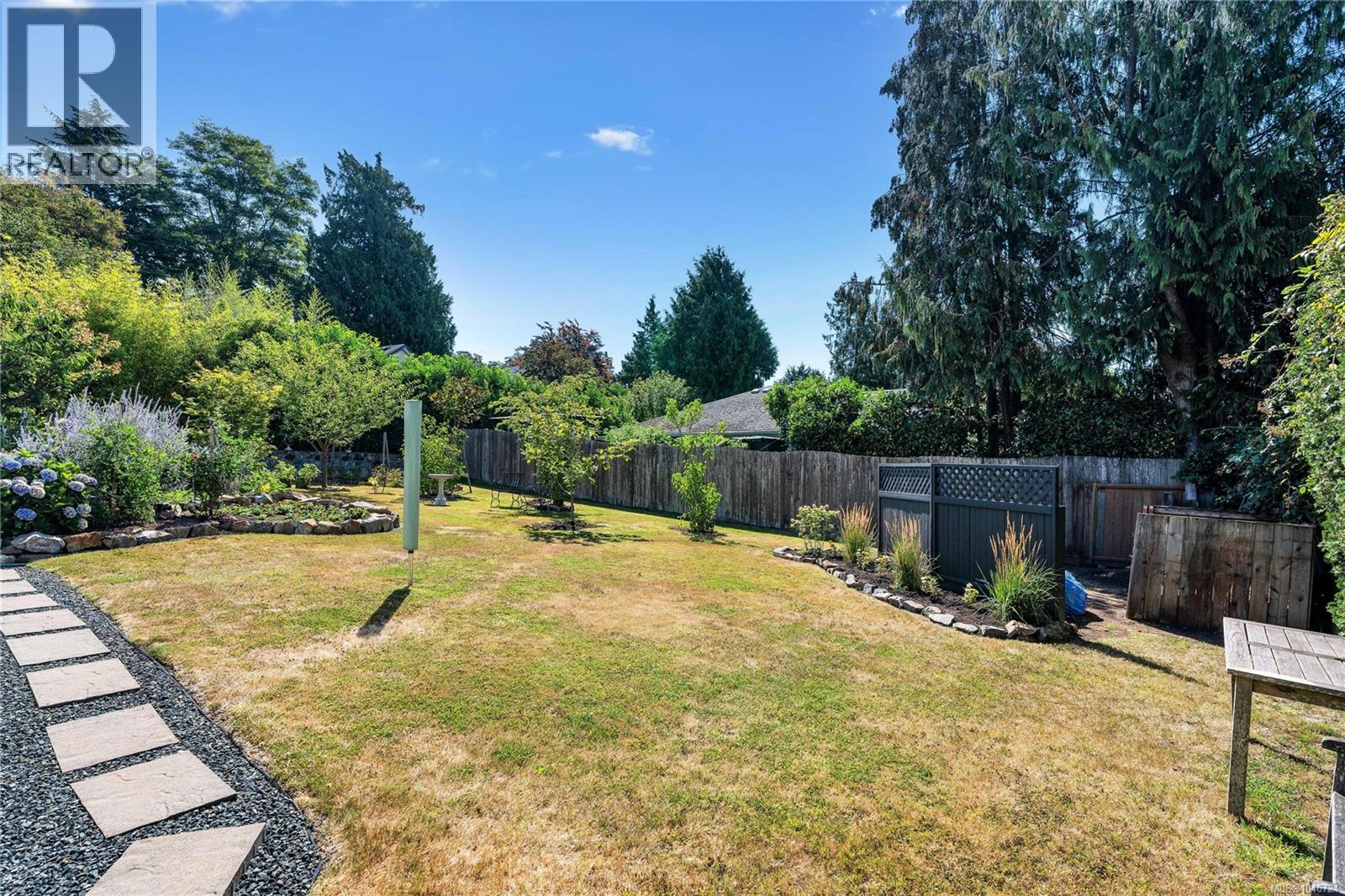 1797 Mcrae Ave - 52