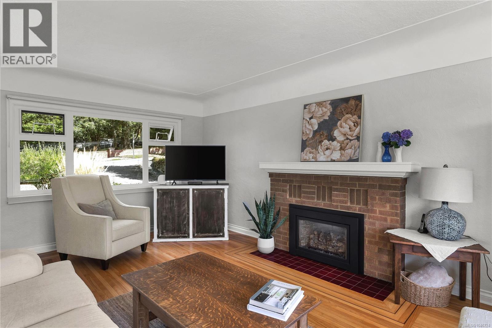 1797 Mcrae Ave - 8