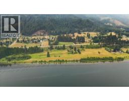 1864 Highway 3a, Castlegar, BC V1N4N6 Photo 12