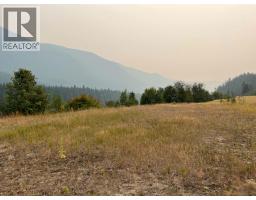 1864 Highway 3a, Castlegar, BC V1N4N6 Photo 27