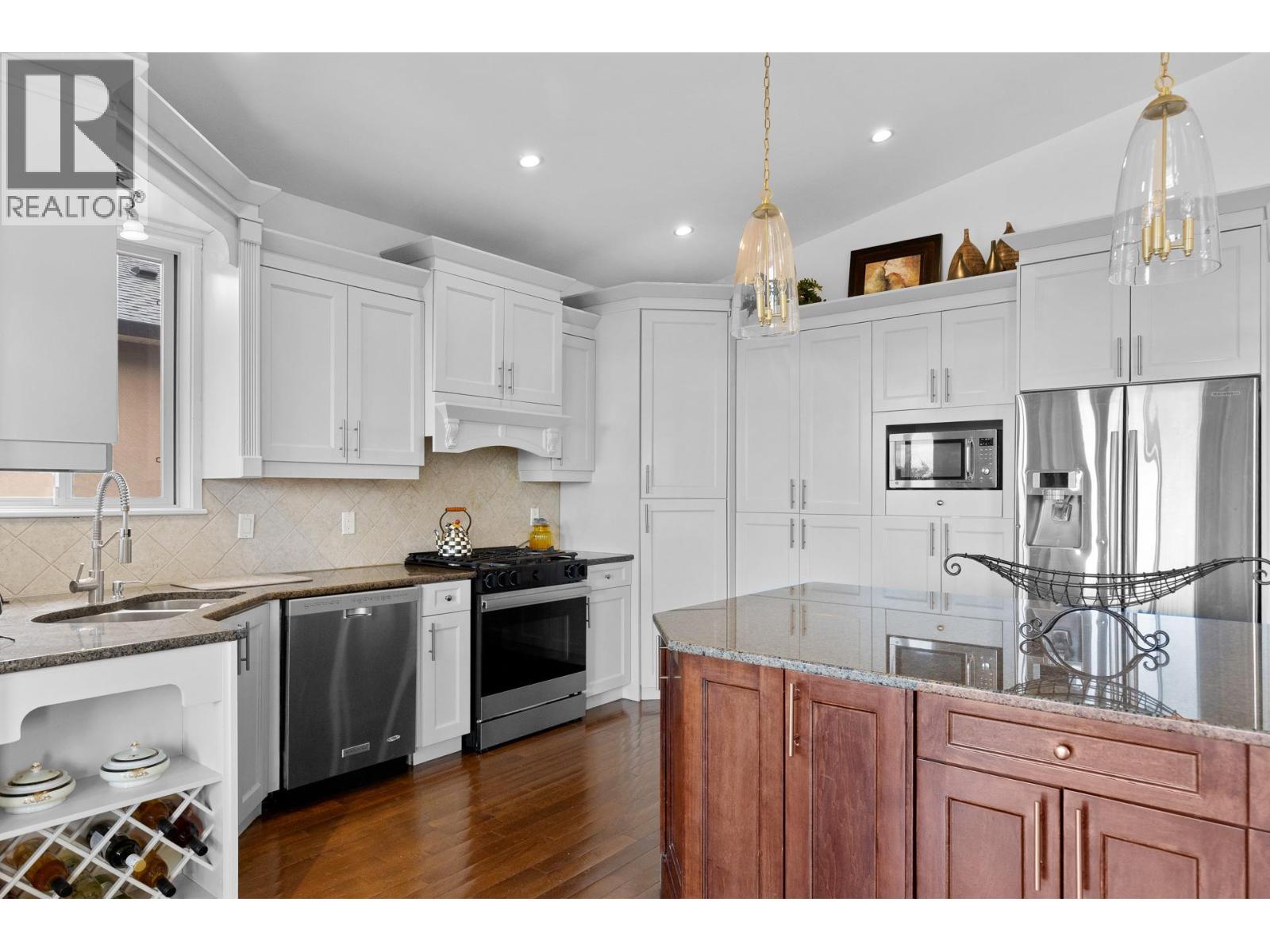 679 Devonian Avenue - Image 20