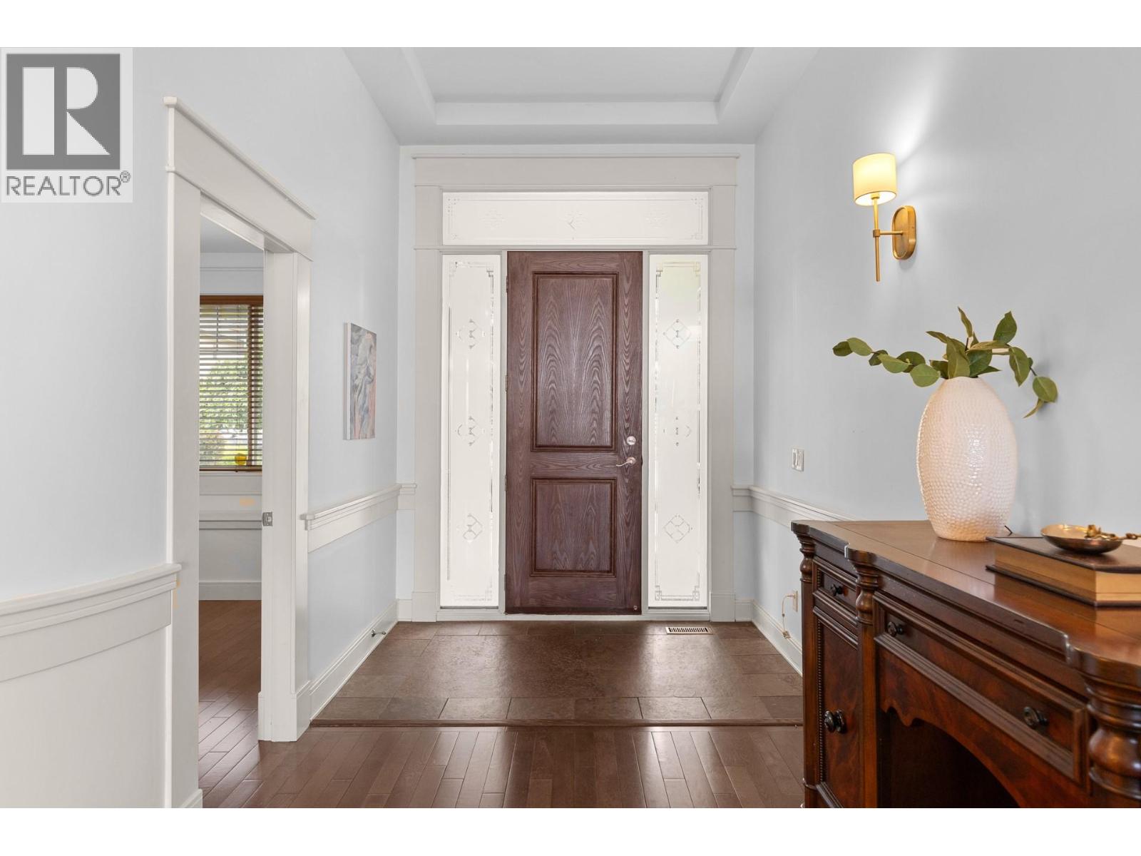 679 Devonian Avenue - Image 3