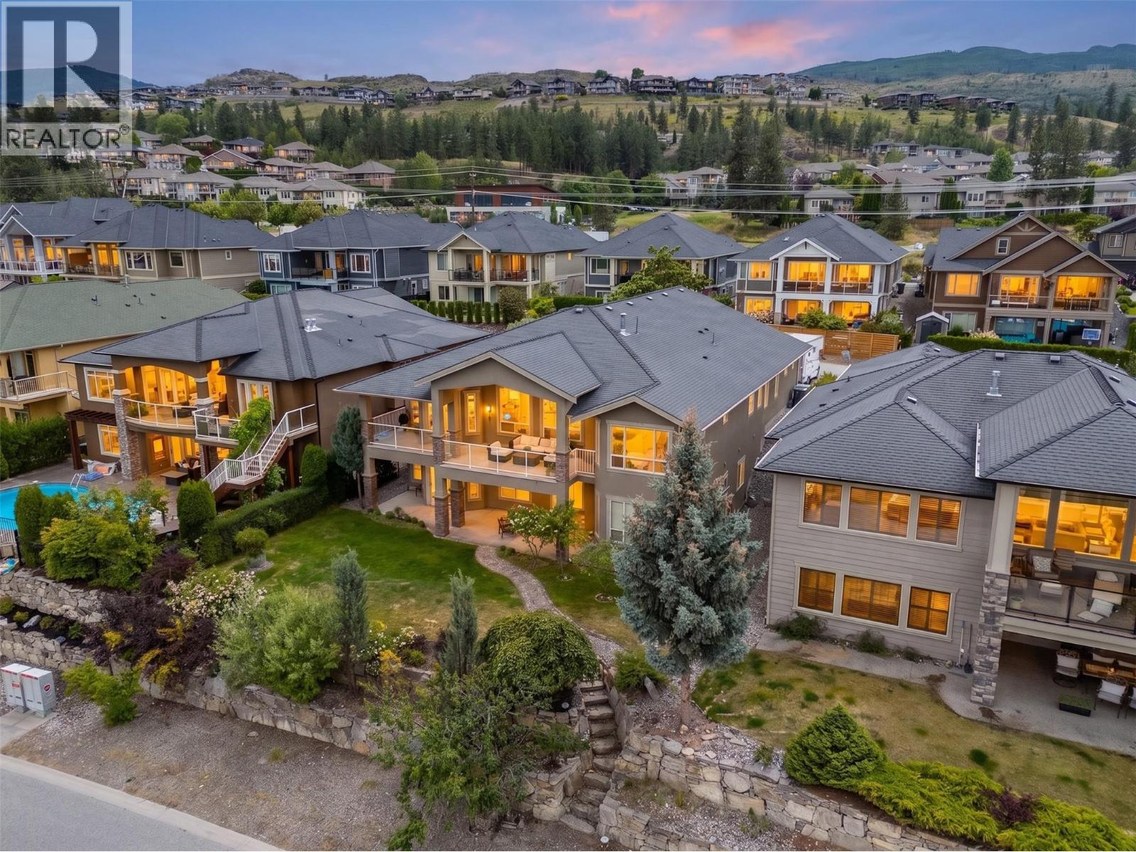 679 Devonian Avenue - 54