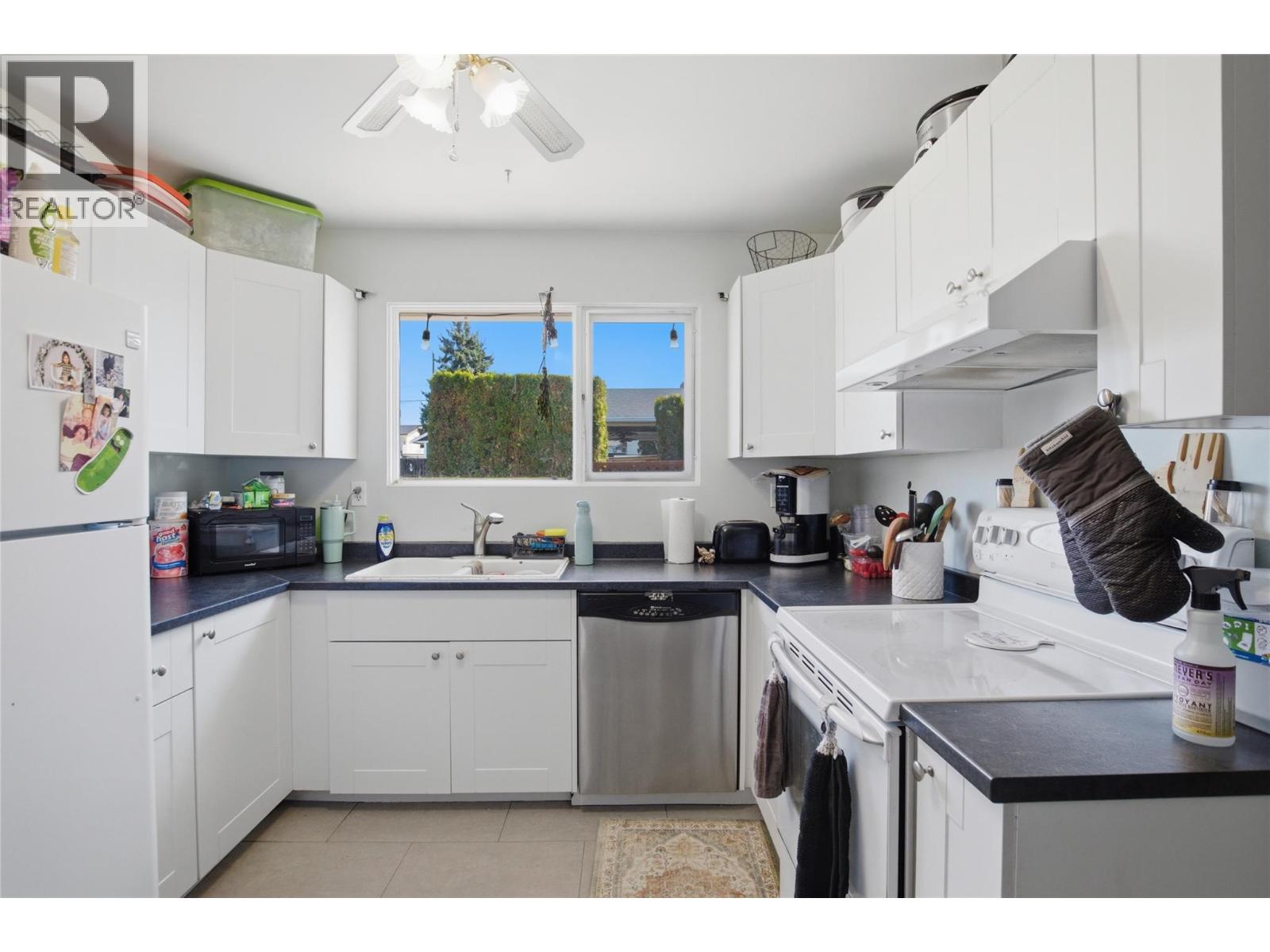 1938 PARKCREST Avenue - 5