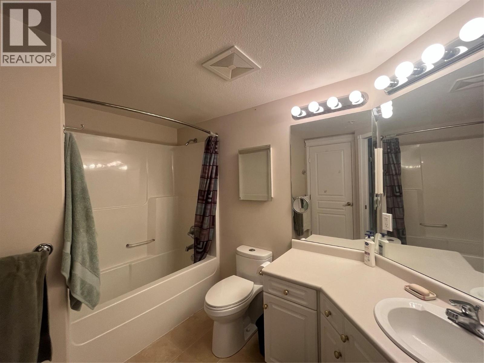 #209 490 Lorne Street - Image 13