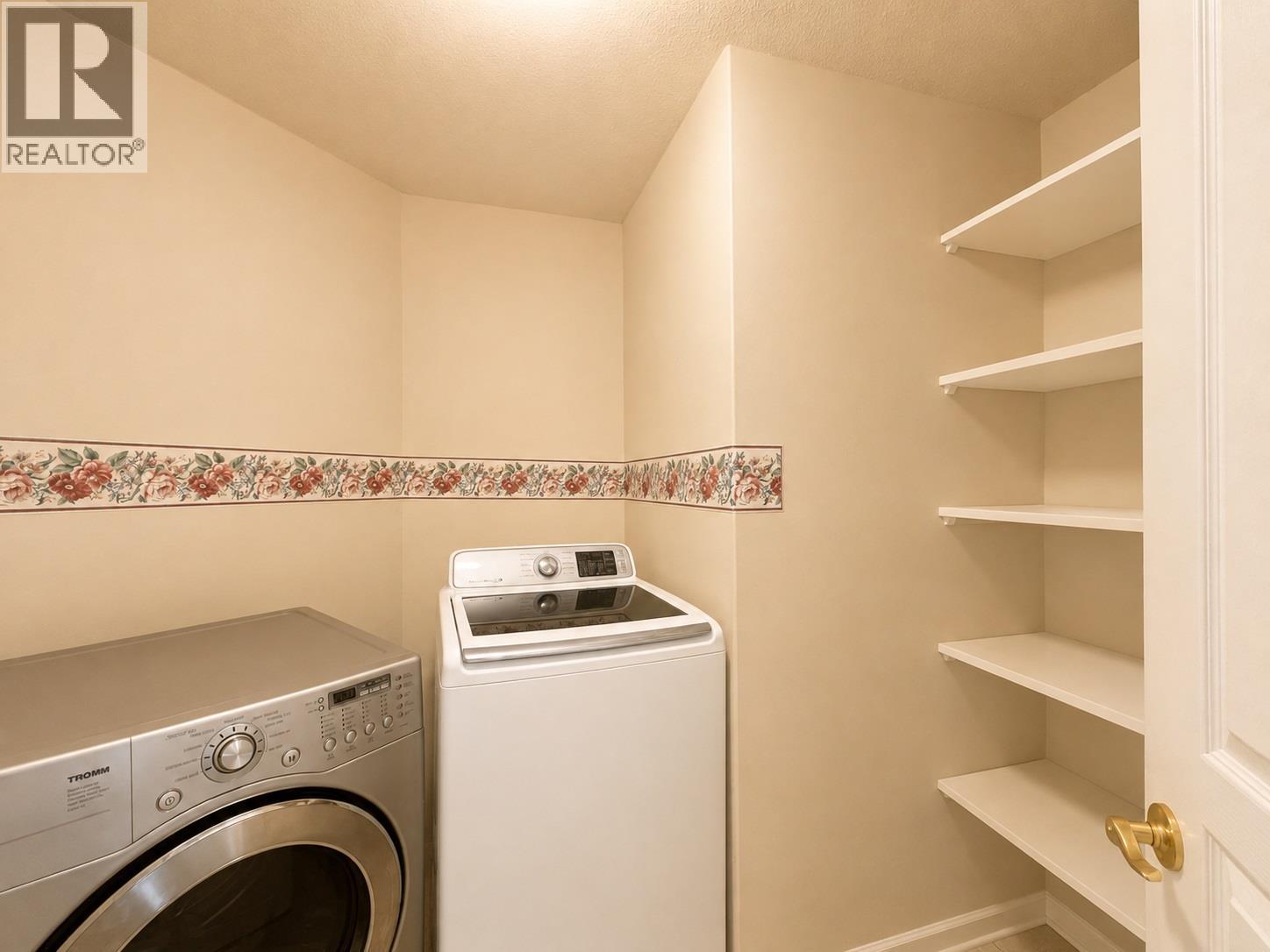 #209 490 Lorne Street - Image 14