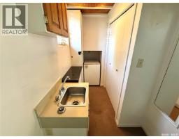 Sunroom - 1351 101st Street, North Battleford, SK S9A0Z9 Photo 8