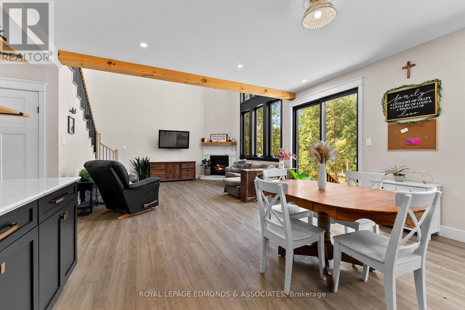 300 FOREST PARK ROAD - Image 22