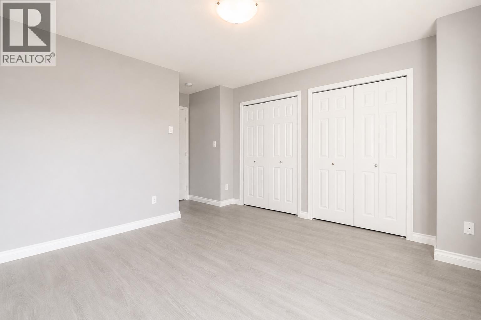5 9451 GRANVILLE AVENUE, Richmond