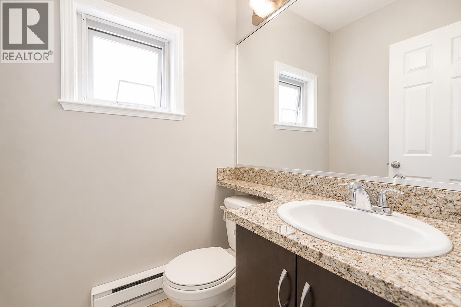 5 9451 GRANVILLE AVENUE, Richmond
