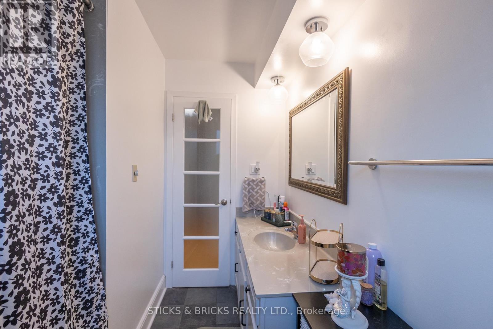 4479 MITCHELL AVENUE - 11