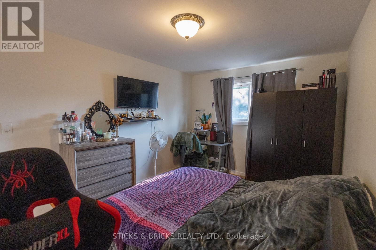 4479 MITCHELL AVENUE - Image 16