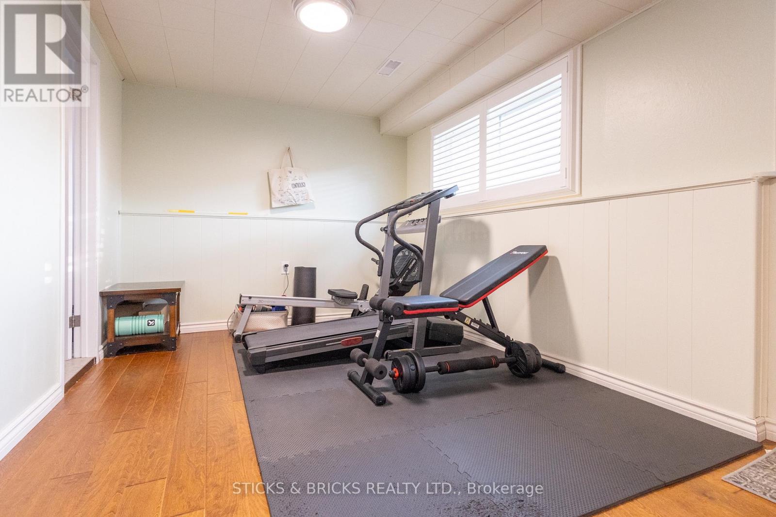 4479 MITCHELL AVENUE - 20