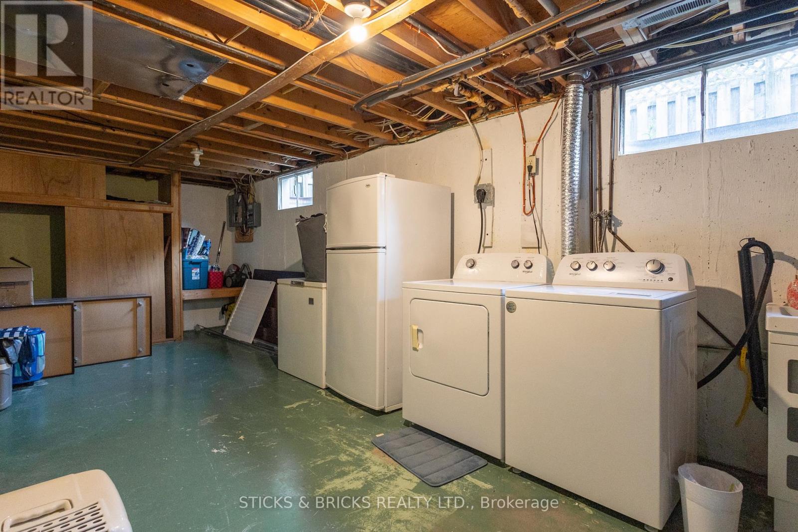 4479 MITCHELL AVENUE - Image 24