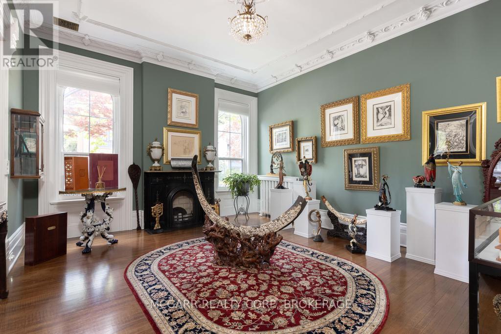 38 YATES STREET - 8