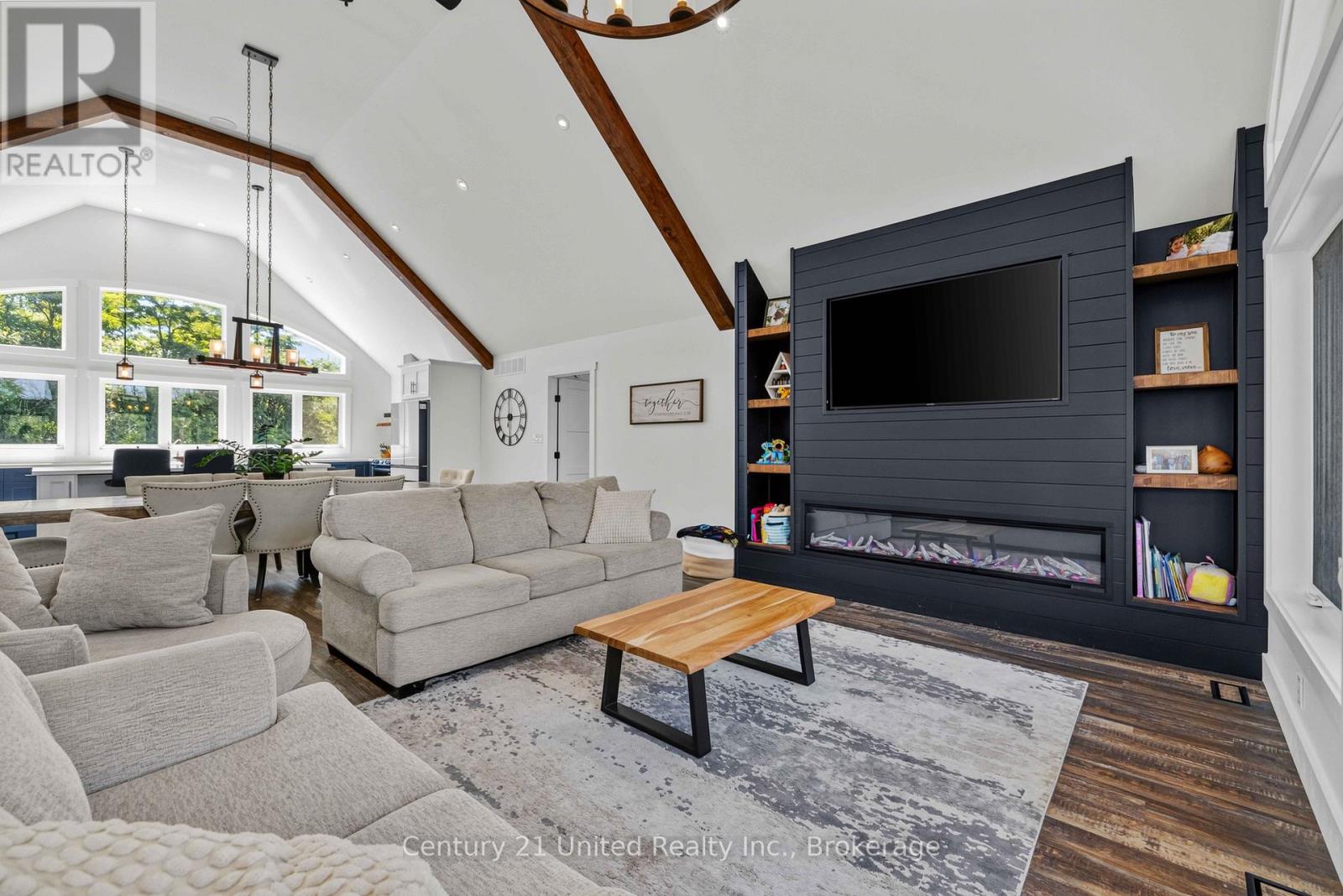 27 AWBRIE LANE - Image 17