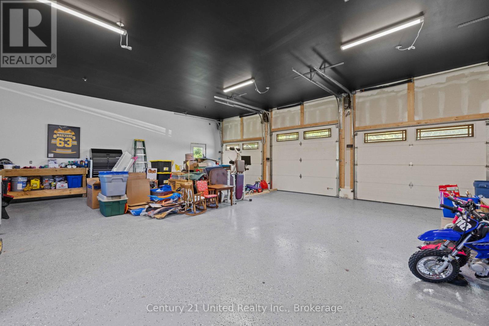 27 AWBRIE LANE - Image 37