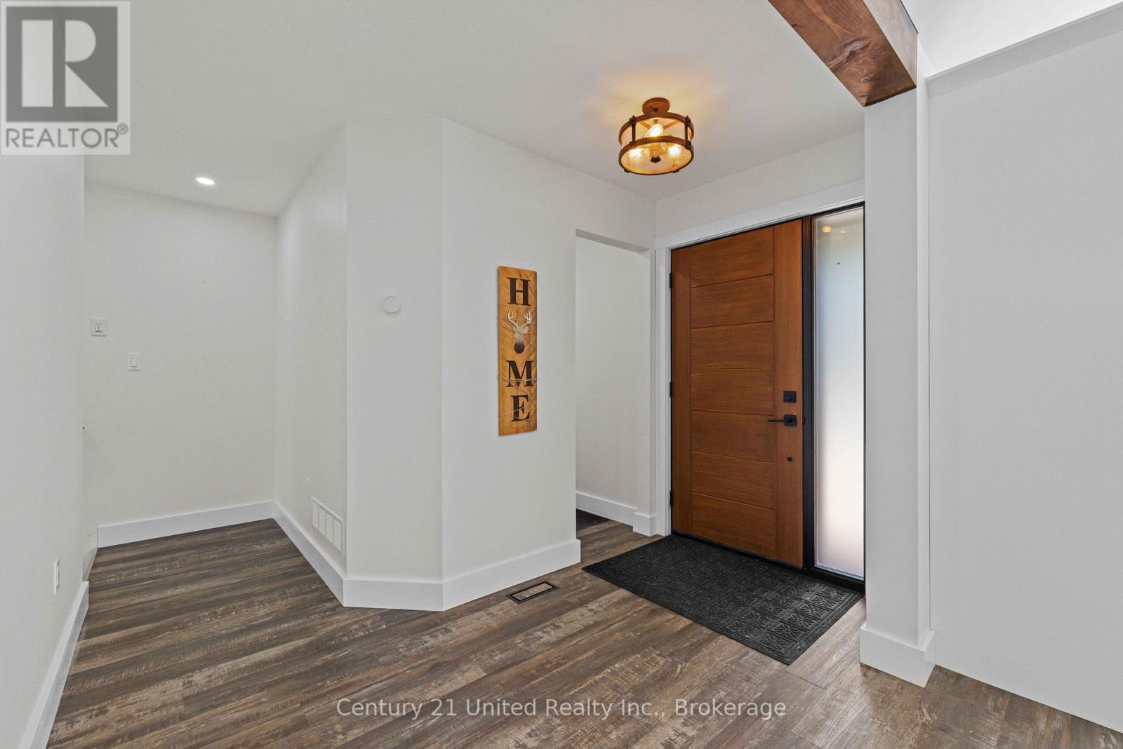 27 AWBRIE LANE - Image 40