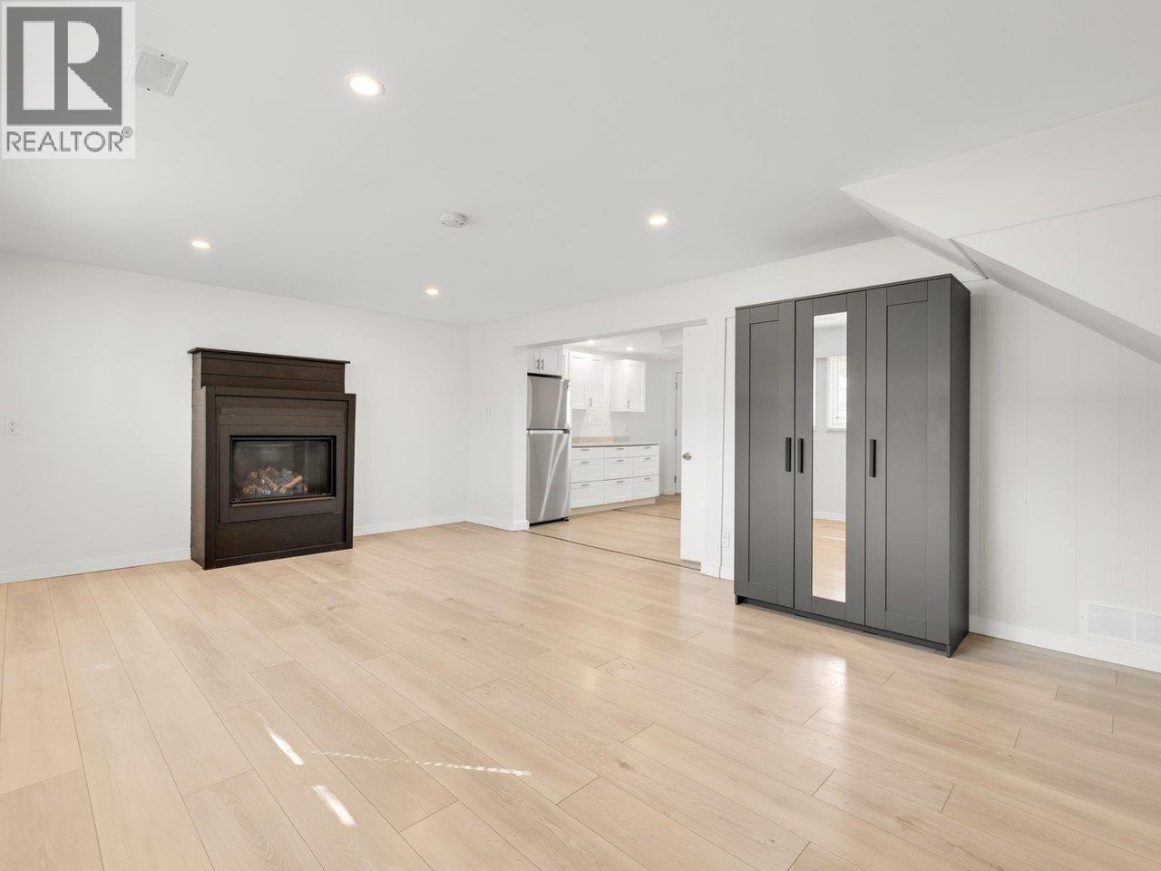 5153 CLIFF DRIVE, Tsawwassen