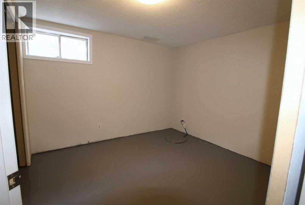 9606 115 Avenue - Photo 13