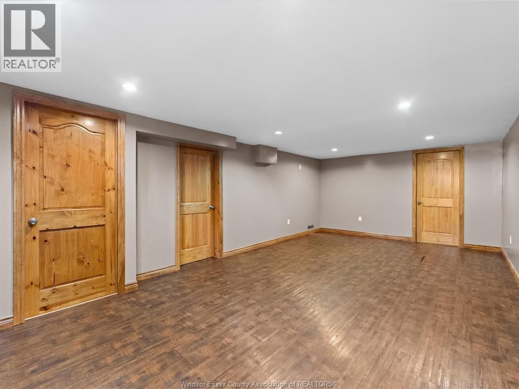 1553 Road 2 East - Image 19