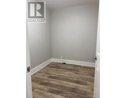 1623a Eglinton Avenue, Toronto, ON M6E2H7 Photo 7