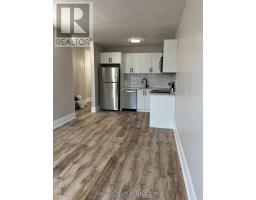 1623a Eglinton Avenue, Toronto, ON M6E2H7 Photo 9