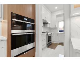 6296 181a Street, Surrey, BC V3S4M4 Photo 10