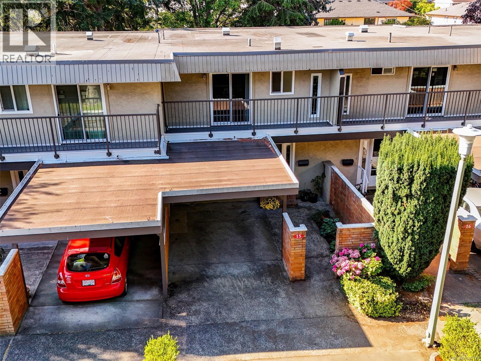 #15 1701 McKenzie Ave - 26